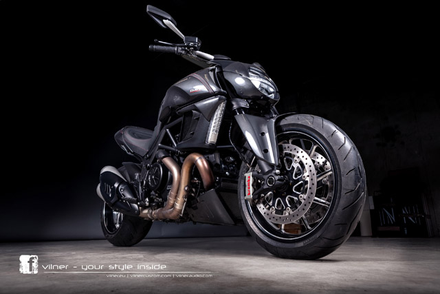 Мотоцикл Ducati Diavel Vilner тюнинг